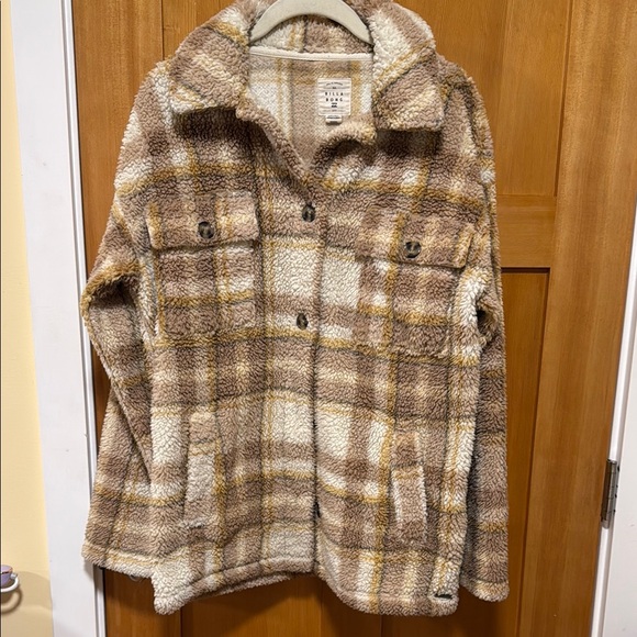 Billabong Jackets & Blazers - Billabong Sherpa Plaid Jacket in Beige, Cream, Brown